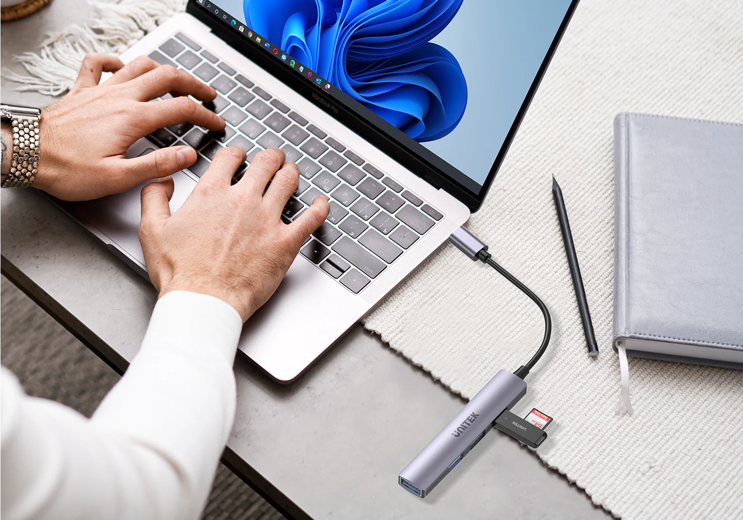 UNITEK H1208B USB-C Hub 4-Port USB-A 5Gbps - UTECH